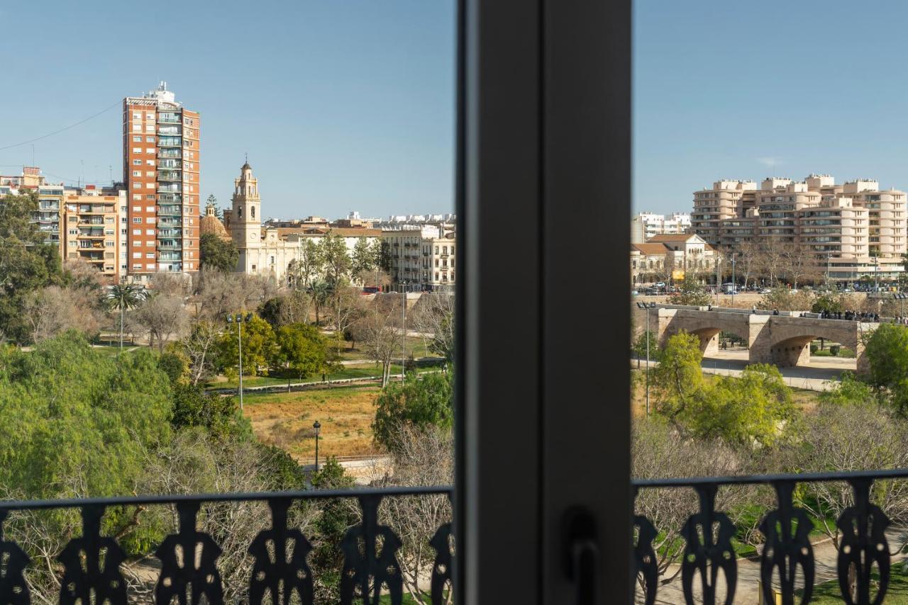 Blanq Carmen Hotel Valensiya Dış mekan fotoğraf