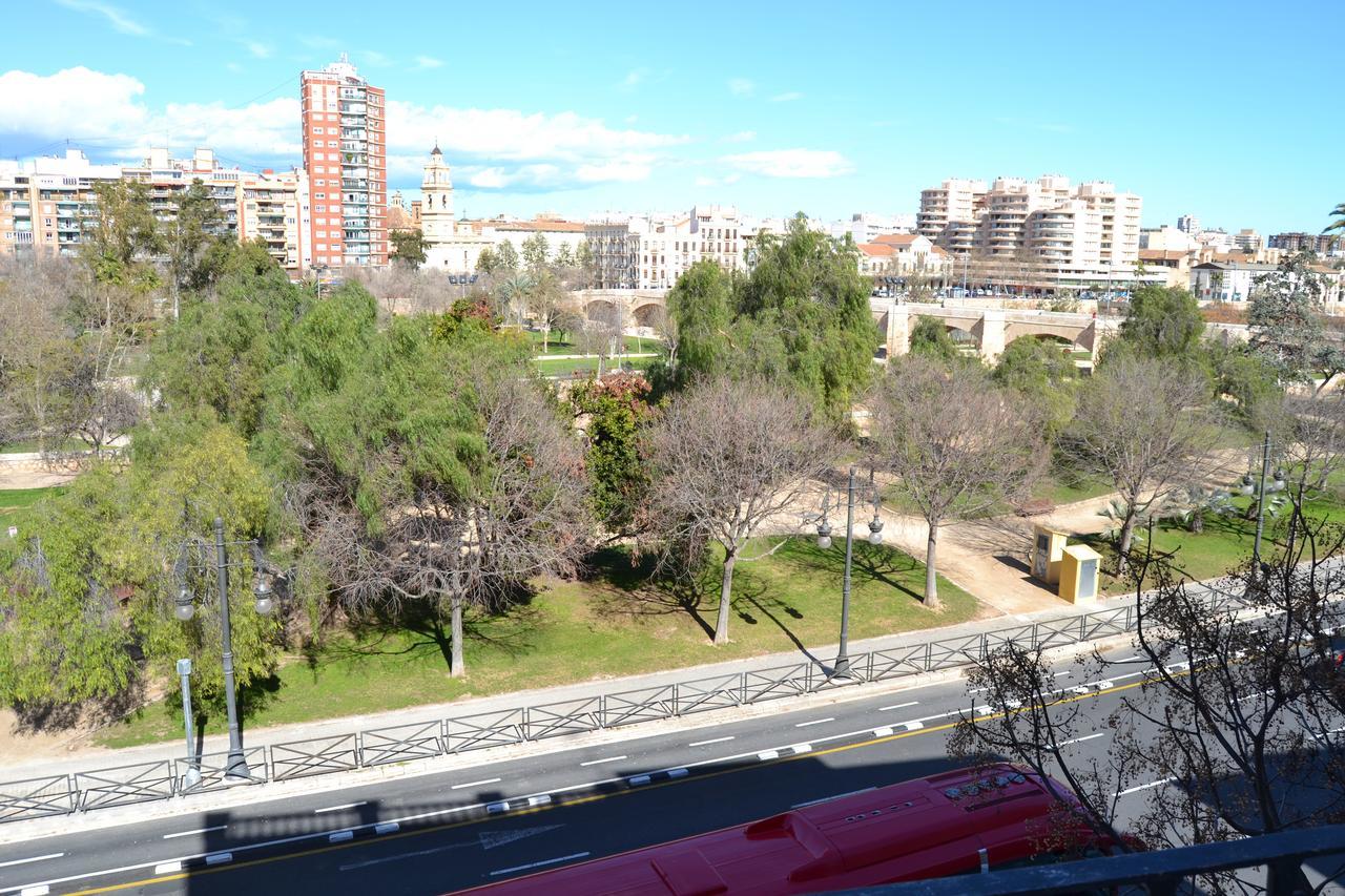 Blanq Carmen Hotel Valensiya Dış mekan fotoğraf